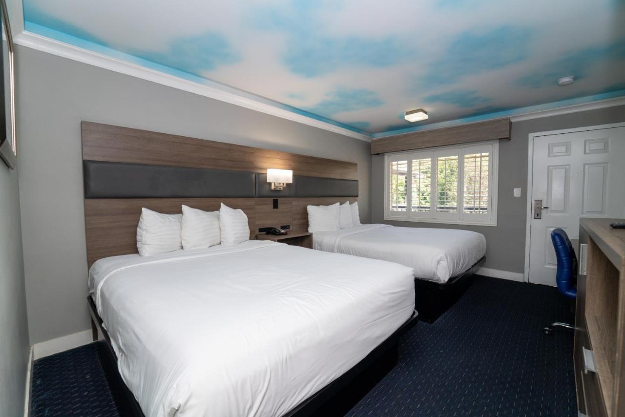 Hollywood Palms Inns & Suites Los Angeles Ngoại thất bức ảnh