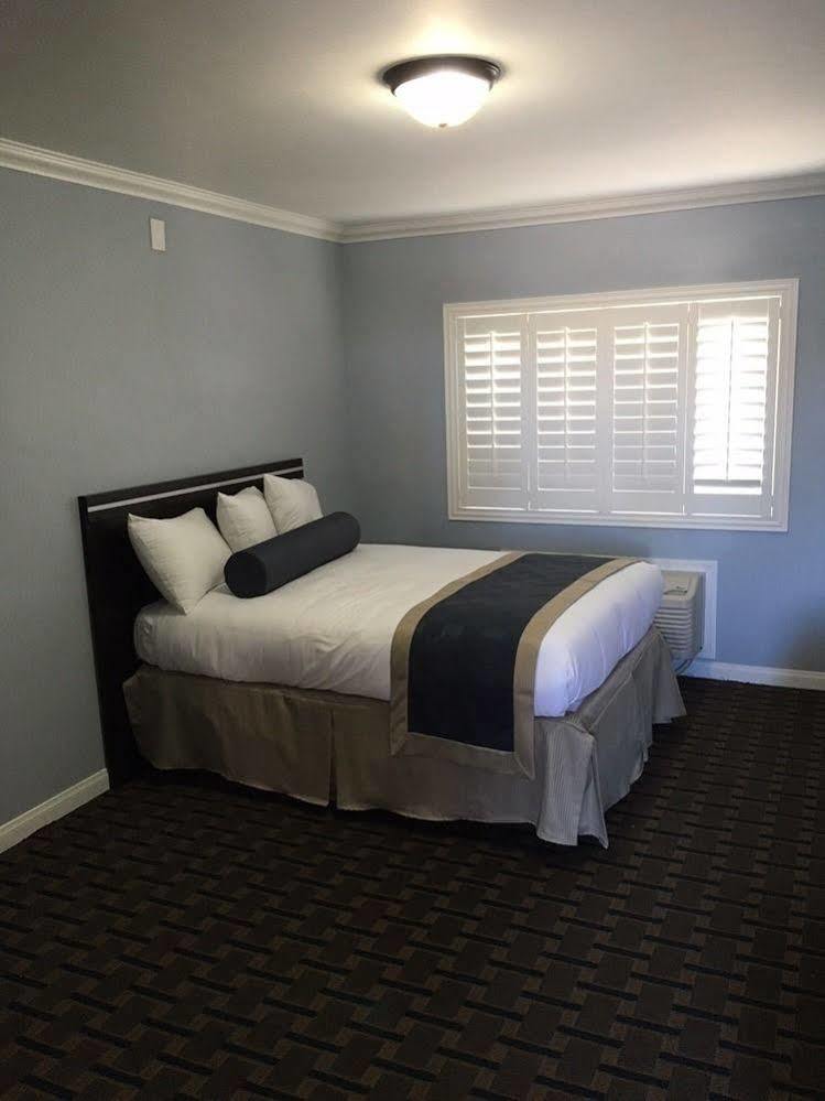 Hollywood Palms Inns & Suites Los Angeles Ngoại thất bức ảnh